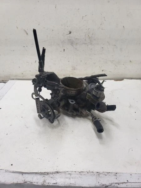 Cuerpo del acelerador 1MZFE motor federal compatible con 94-95 LEXUS ES300 433206 Foto 2 de 4