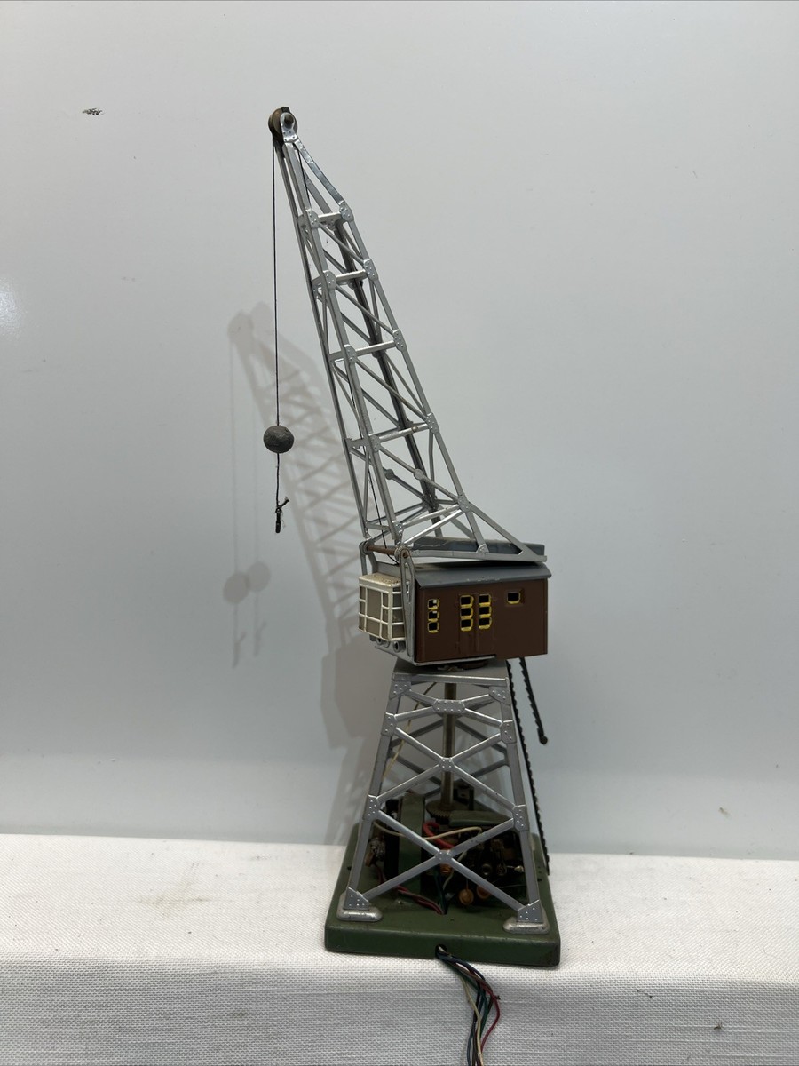 メルクリンHOゲージ　7051？クレーン　可動品 Märklin 7051 H0 Electric Crane Metal With Flaws for sale