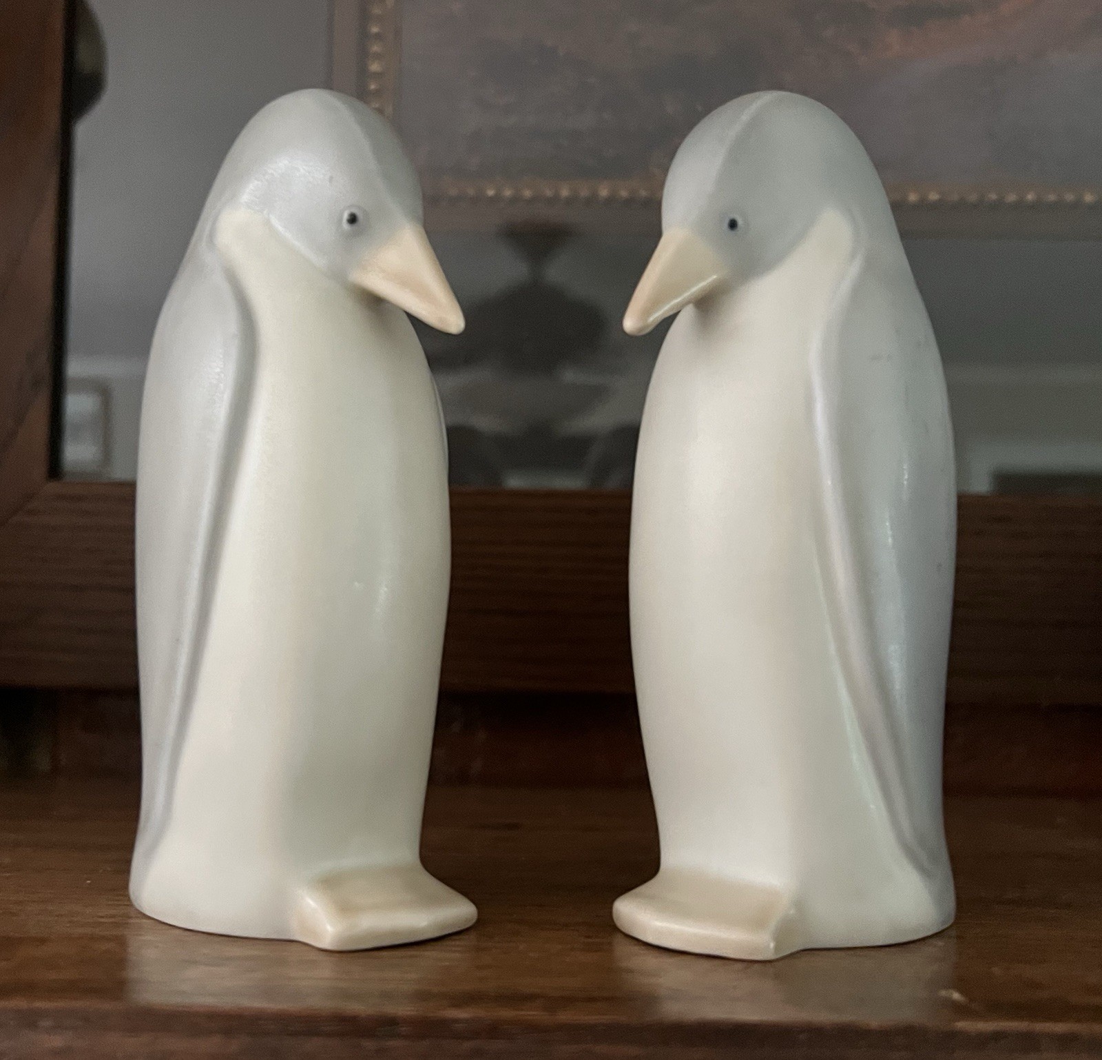 Vtg Porcelain Penguins Crowning Touch Japan Set of 2 5 3/4 in tall, 2 in wide