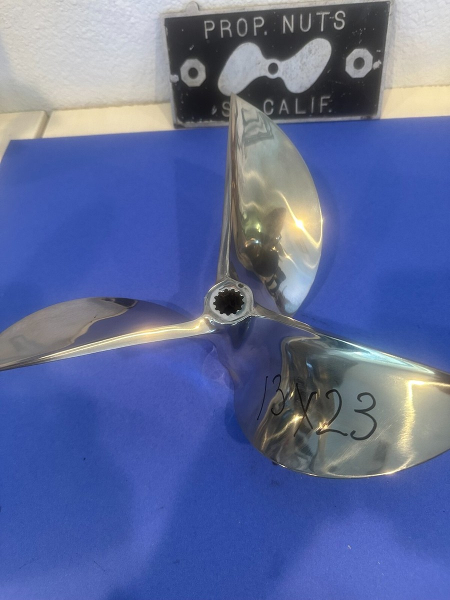 Signature 13 X 23 P Cleaver Propeller 13 Spline Evinrude