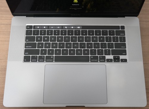 Apple MacBook Pro 16-inch 2019 A2141 i7-9750H 2.6GHz 32GB RAM 1TB SSD TouchBar ! - Picture 4 of 8