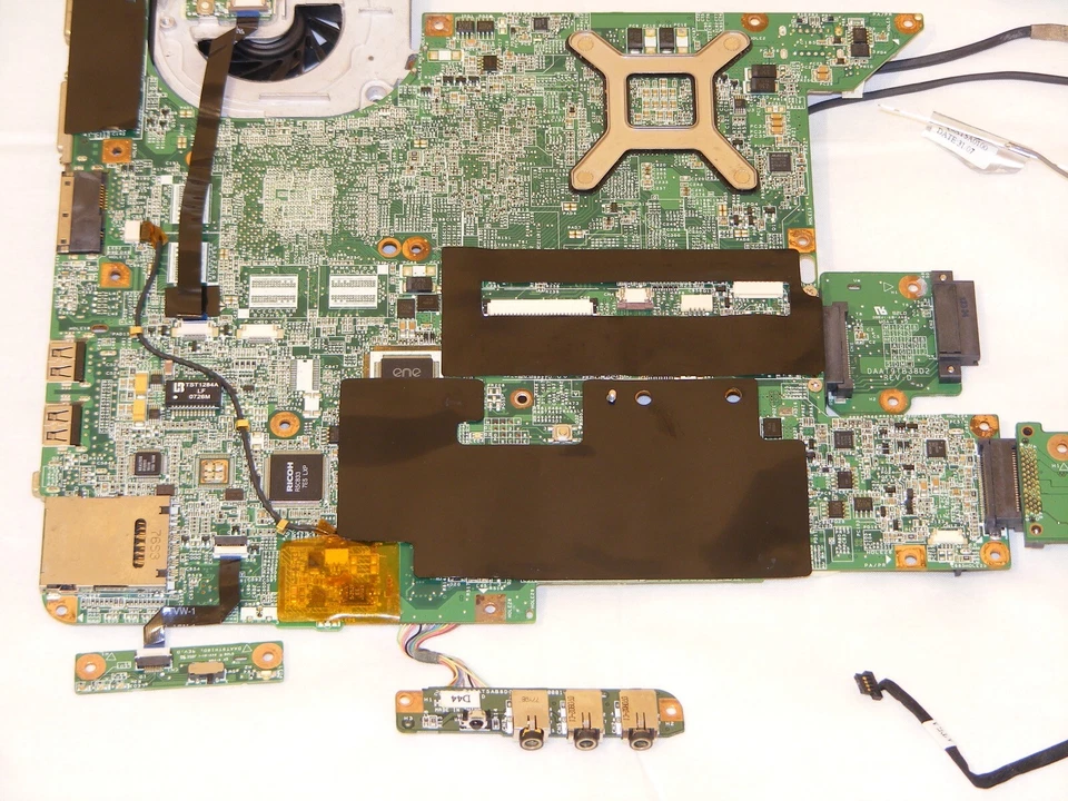 Mainboard dv9505eg - für HP Pavilion dv9500 - Bild 4 von 4