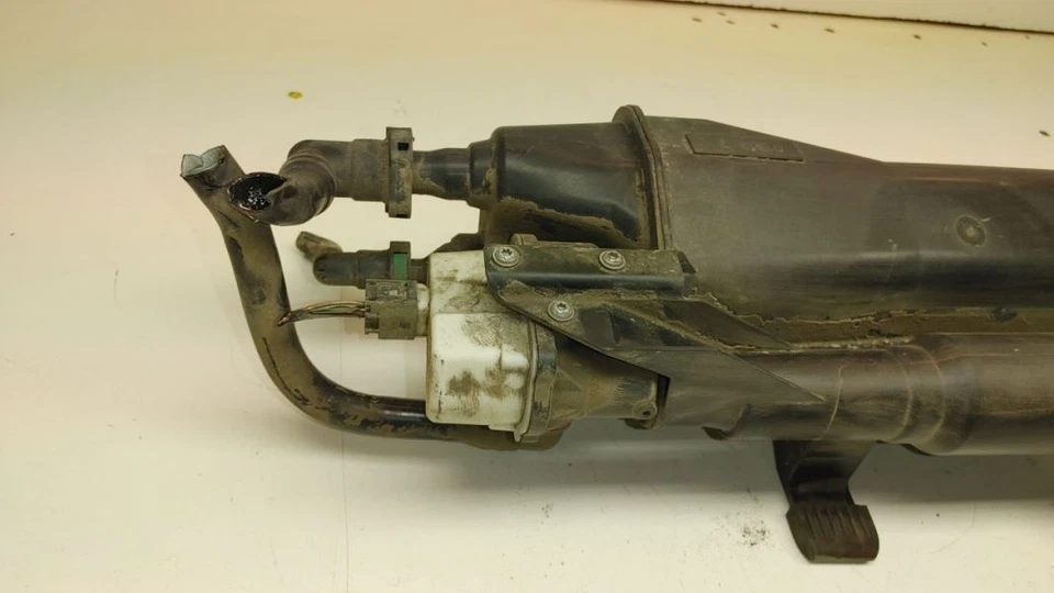 BMW 328I 2011 bote de carbón Foto 4 de 4