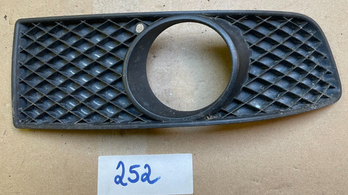 VW Polo 6N2 Verkleidung Blende Rahmen Nebelscheinwerfer rechts Beifahrerseite