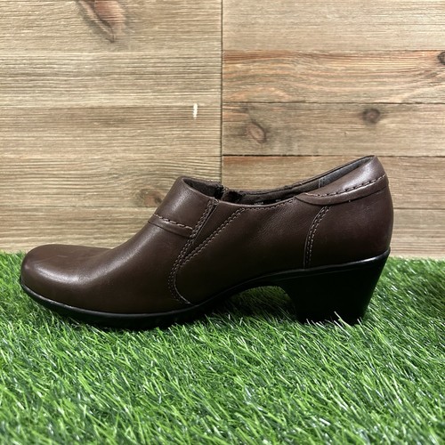 Clarks Emily Boots Womens 9 M Brown Ankle Bootie Leather Slip On Comfort Zip Up - Picture 4 of 12