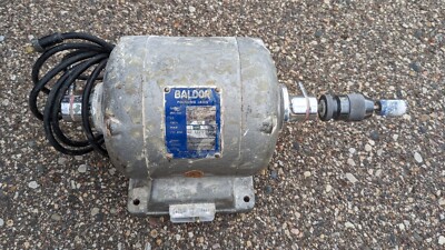 Baldor 350 2-Speed Polishing Lathe with Chuck Jewelry / Dental Lab Buffer 1/6 HP