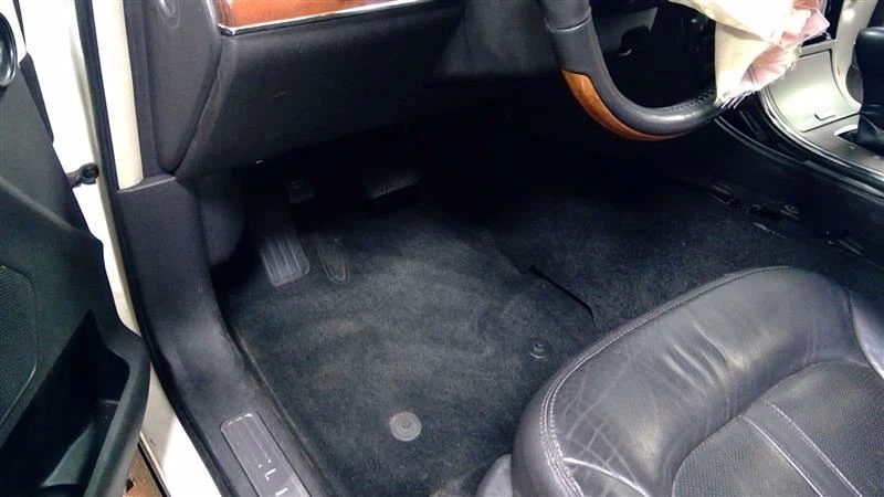 2013 13 Lincoln MKX Interior Floor Carpet Black 81990 - Image 4 of 4