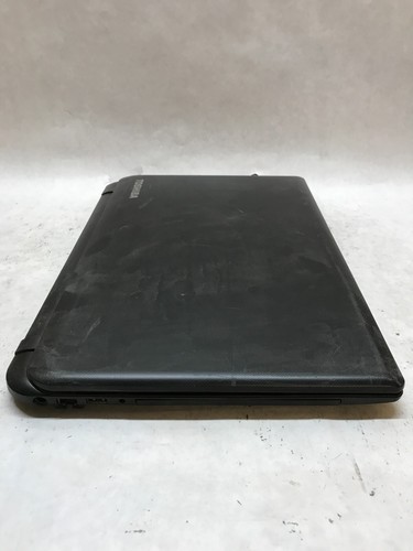 Toshiba Satellite C55D-B5203 15" Laptop AMD A8-6410 2.0GHz 4GB RAM CRACKED - DW - Picture 4 of 7