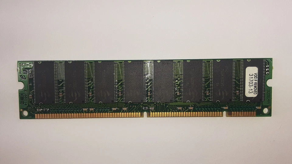 256MB  2RX8 SDRAM SDR PC 133  PC133 CL2  168PIN NON-ECC  DUAL RANK   16X8 Edge - Image 4 of 4