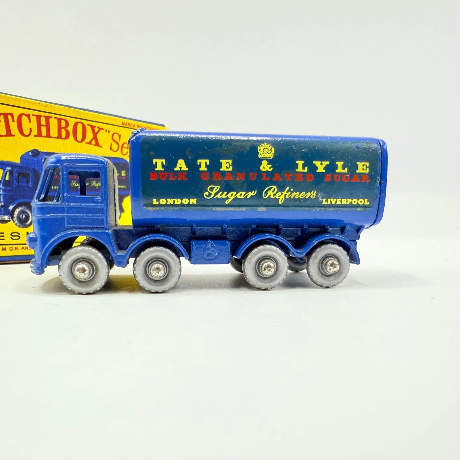 Matchbox 10c, Foden 8 Wheel Truck - Free Price Guide & Review