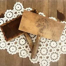 2 Antique Sheep Wool Carding Paddle Brush Old Whittemore Primitive Country Decor