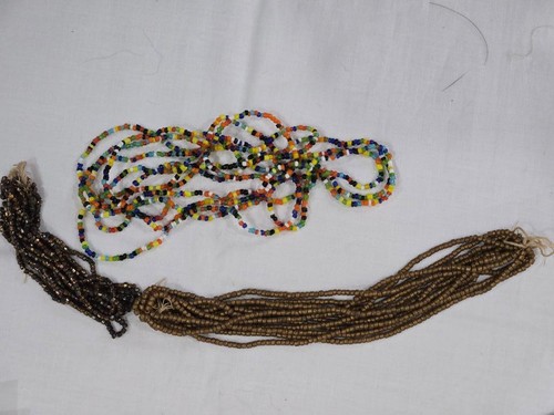 37 Packs VTG Seed And Glass Beads And Others Jewelry Making Beads Multi Colors - Picture 5 of 5