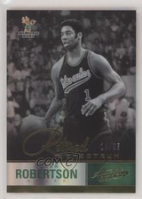 2012-13 Absolute Retired Spectrum Gold 10/25 Oscar Robertson #149 HOF 07et