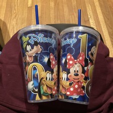 Disney thermal travel. Sip Cup With Straw Set Of 2 New With Tags Tumblers