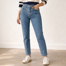 GAP Vintage 90s High Rise Tapered Mom Jeans Size 11/12 Medium Wash 100 Cotton