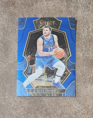 2022-23 Panini Select Premier Level Luka Dončić #151 Blue Prizm