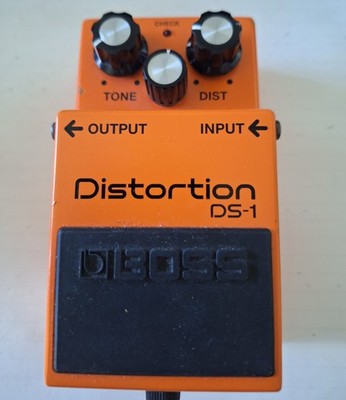 Boss DS-1 Electric Guitar Distortion Effect Pedal