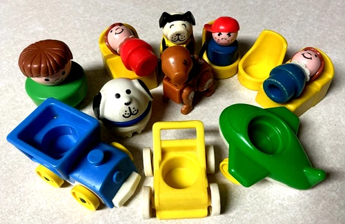 VTG Fisher Price Little People Lot Lucky the Dog, Baseball Hat Boy, Airplane