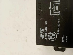 BMW X5 F15, F85 Lüfterrelais 9198302 2.00 2016 33189930