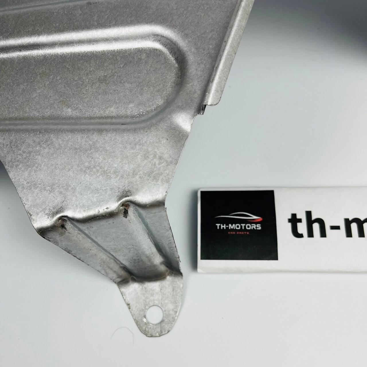 TOYOTA Genuine AVENSIS 2003/012008/11 Fuel Tank Protector 7764102010