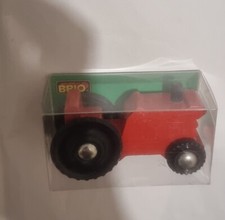 Image of BRIO 33622 VINTAGE RED TRUSTY TRACTOR RARE BOXED NEW . ... ,.,