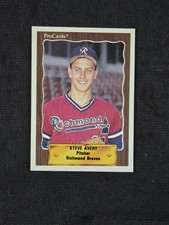 1990 Pro cards #252 Steve Avery    ( VG to EX )