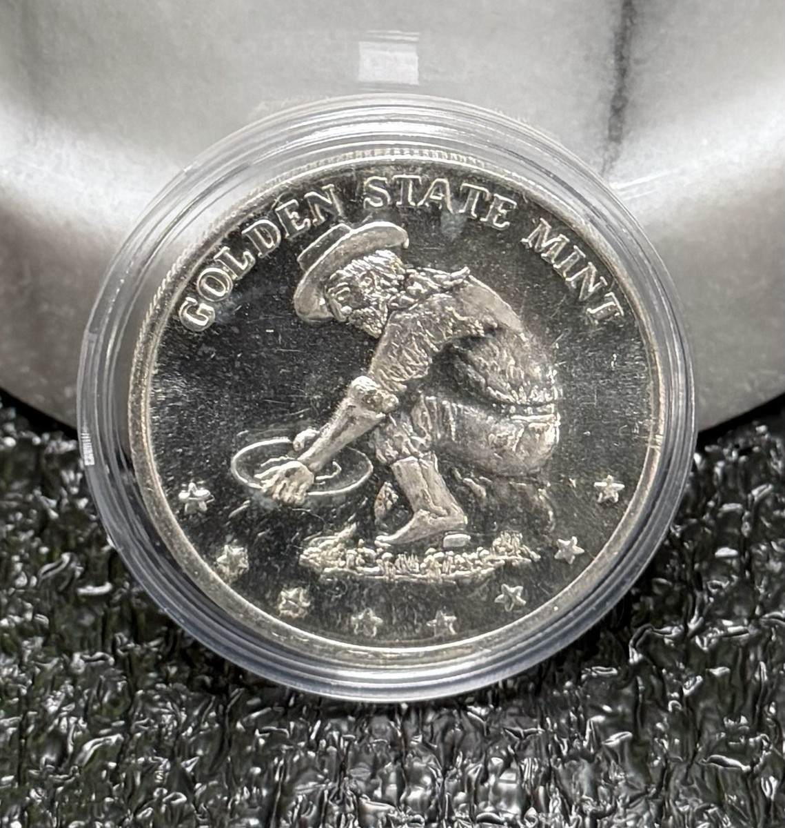 GOLDEN STATE MINT, MINER, 1oz .999 SILVER ART ROUND, WORLD TRADE