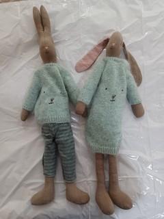 🐰 Maileg Linus Rabbit and Carla Bunny Medium Size tagged original clothes