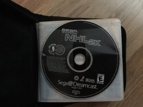 SEGA Dreamcast Console Bundle Lot 16 Games 4 Controllers VMU Carrying Case Works