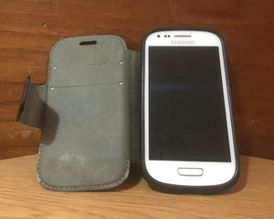 SAMSUNG GALAXY S3 MINI GT-18200N SMARTPHONE FUNKTIONSFÄHIG