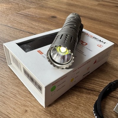 Acebeam E70 Titan Taschenlampe,  XHP70.2 in 6500K, 4000lm, USB-Akku, OVP