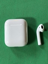 Apple AirPods 1st or 2nd Gen Charging Case  Right Earbud Only   AS-IS