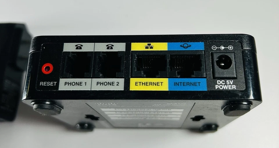 Cisco SPA122 ATA 2-Port VoIP Telephone With Power Adapter  - Image 4 of 4