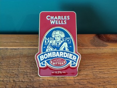 Charles Wells Bombardier Bitter Bier Ale Pumpe Clip Abzeichen Pub Bar Breweriana
