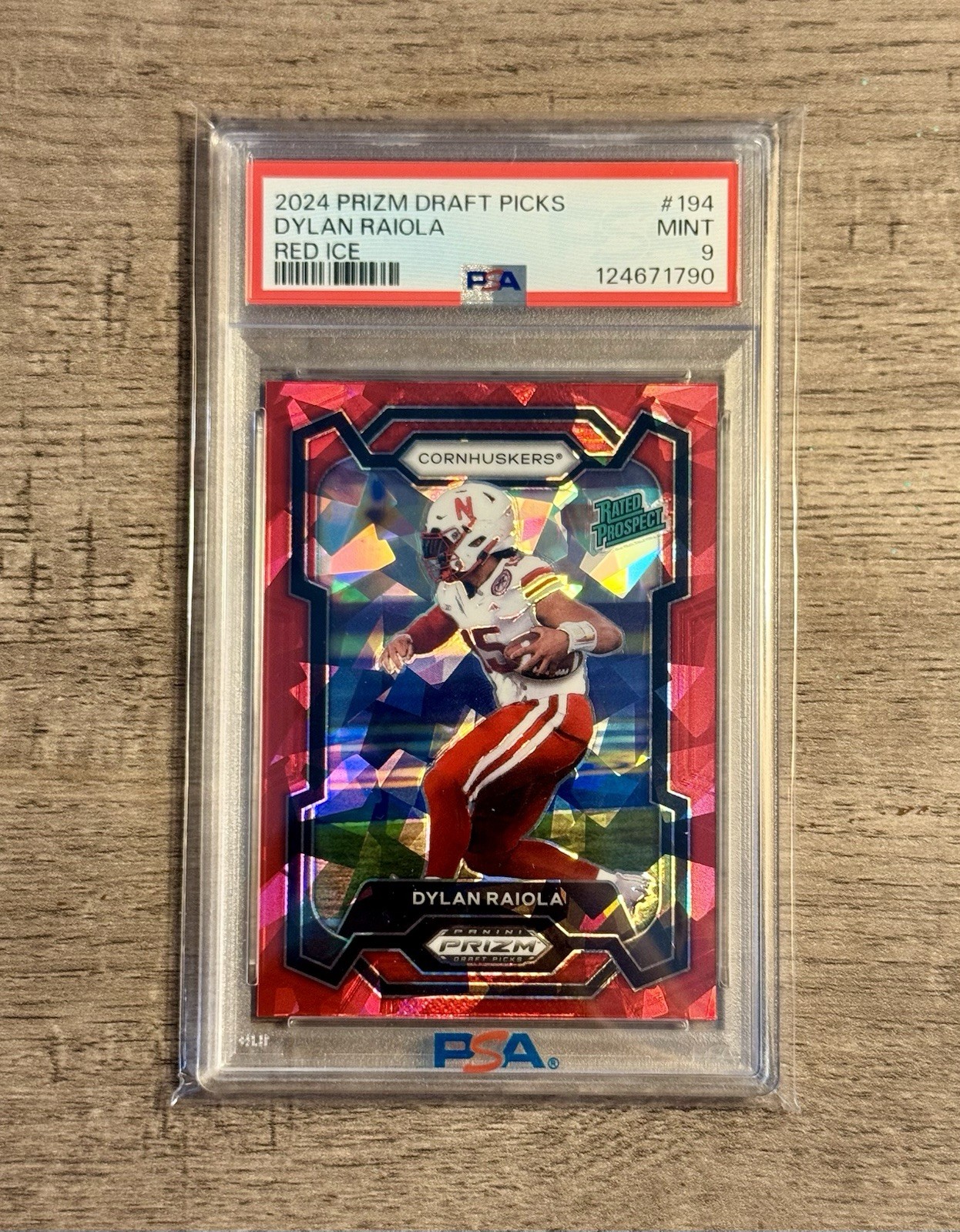 2024 PANINI PRIZM DRAFT PICKS RED ICE #194 DYLAN RAIOLA PSA 9