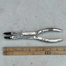 K-D Tools No. 138 USA Spark Plug Remover Soft Puller Light Bulb Remover Pliers