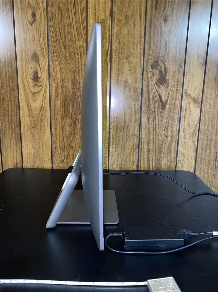 PC Todo en Uno HP Pavilion 24-b010 | Pantalla 24” NUEVO SSD 8GB RAM Wi-Fi (Sin Táctil) Foto 2 de 4