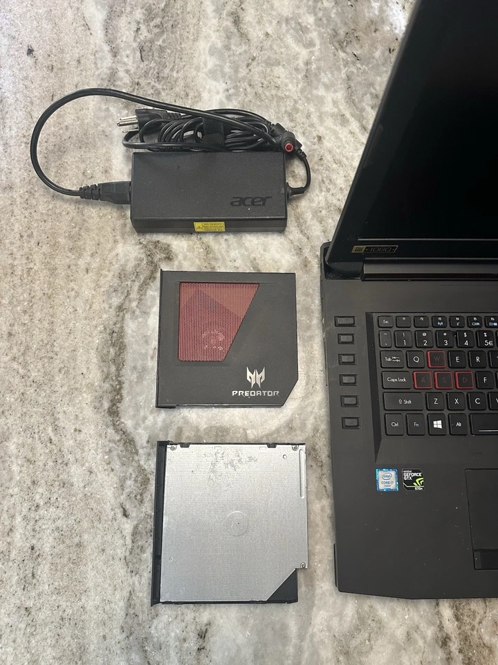 Комплект Acer Predator 17 (G9-791) (1T HD, 128G SSD, 16G Ram) **читайте описание ** - Изображение 3 из 4