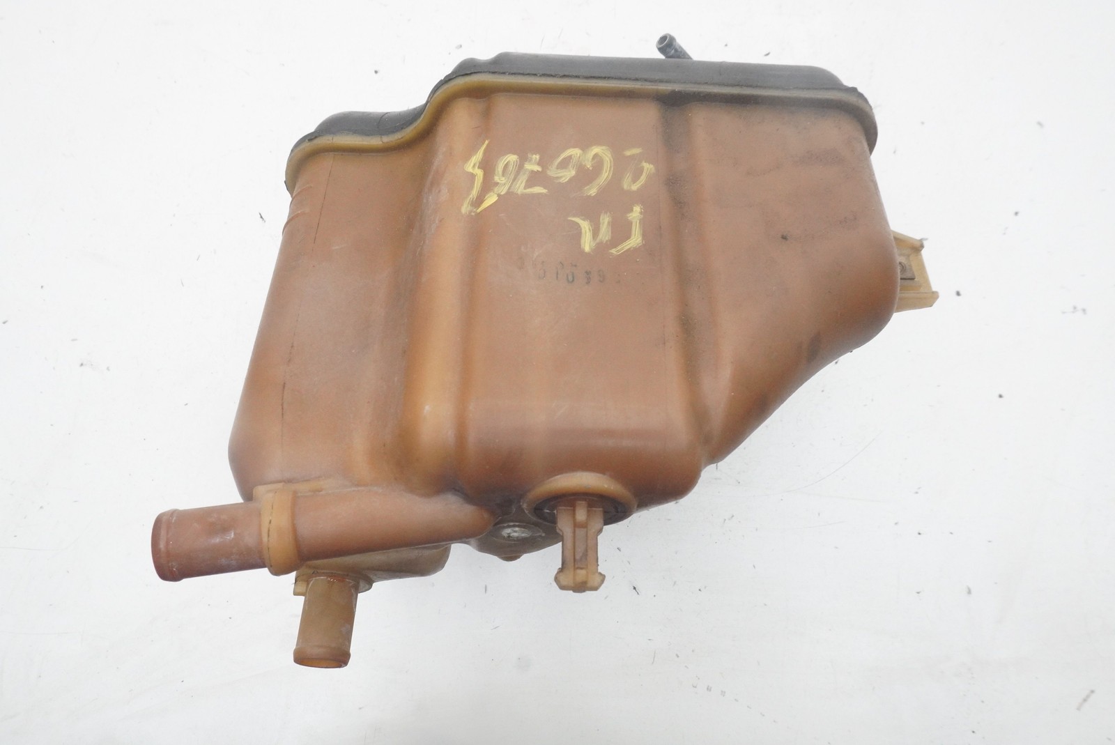 Maserati Levante Trofeo 2019 Coolant reservoir P/N 670031649