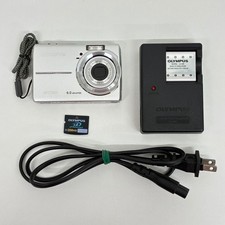 OLYMPUS X-750 Silver Digital Camera Compact with Battery Charger XD Card