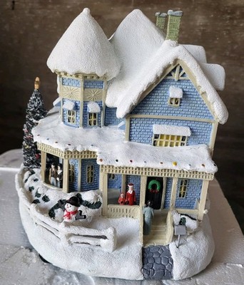 Thomas Kincade Hawthorne Village Lighted Holiday Bed and Breakfast with Box 2002