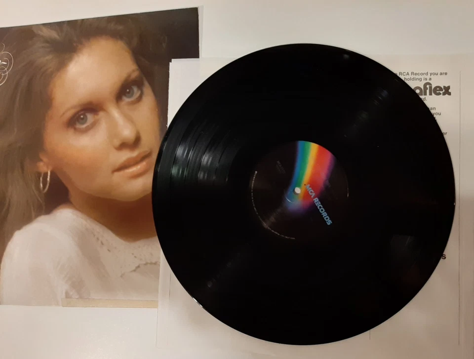 Olivia Newton-John Have You Never Been Mellow  12" Vinyl LP  EX Cond. Like New Foto 3 de 4