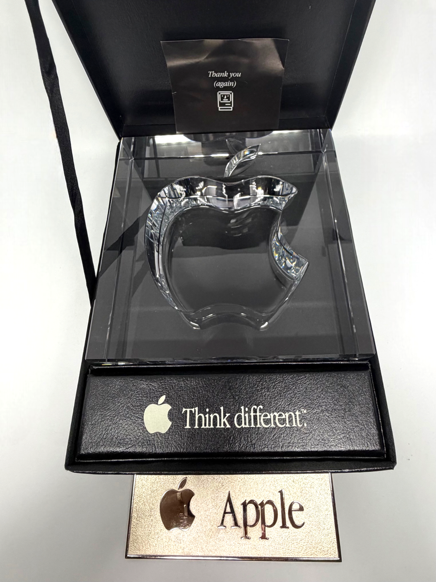 Rare Apple 20th Anniversary Mac TAM HOYA Crystal Award Not for