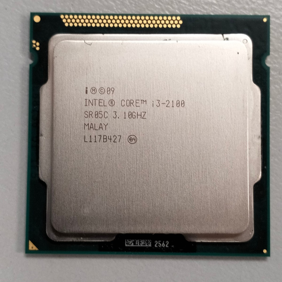 Intel Core i3-2100 sandy Bridge 64-bit Socket 1155 GHz core