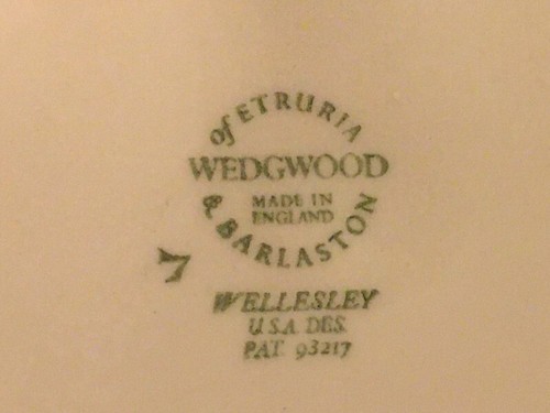 Wellesley by Wedgwood #93217 - Dinner Plate - Picture 6 of 8