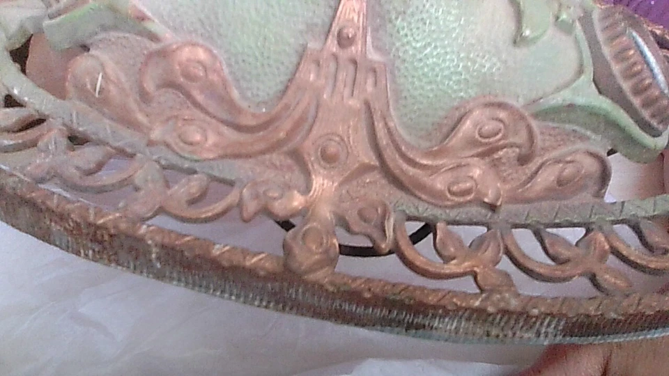 Gorgeous Vtg 30's Ornate Gilt/Green Art Deco Light Fixture 13"x7" Orig Leviton - Image 3 of 4