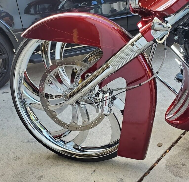Harley Davidson Touring/Bagger 32