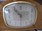 Vintage INGRHAM Wood Mantle Clock Electric Tested Works "Sentinel Strike" 20" — photo 2