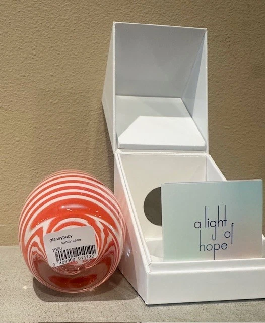 全新 Glassybaby 糖果 白色 带红色条纹 玻璃蜡烛 Votive 贴纸 — 第 4/4 张图片