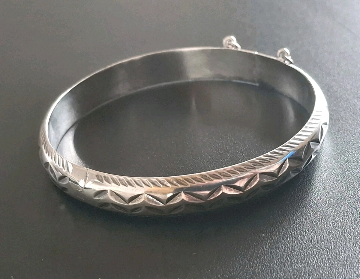 Womens Vintage Estate Sterling Silver Etched Bangle Bracelet 11g 7.5" 19cm